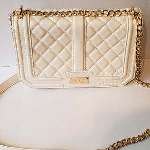 BCBG QUILTED GOLD CHAIN PURSE